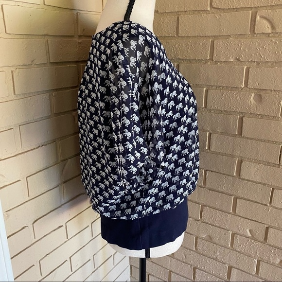 CABI Parade Blouse Elephant Print Dolman Sleeve - Picture 6 of 11